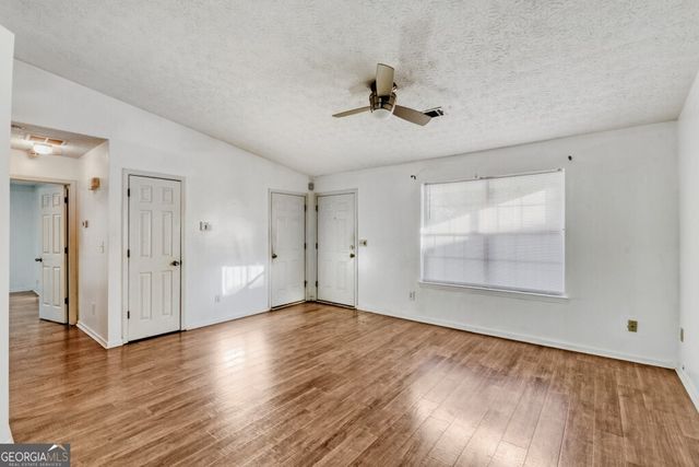 2032 Briar Trail Court SW, Atlanta, GA 30331