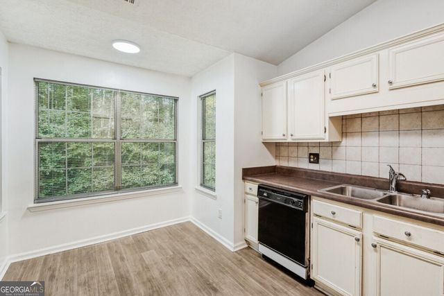 2032 Briar Trail Court SW, Atlanta, GA 30331