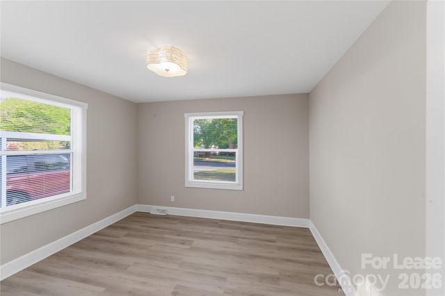 2405 Greenland Avenue, Charlotte, NC 28208
