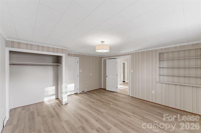2405 Greenland Avenue, Charlotte, NC 28208
