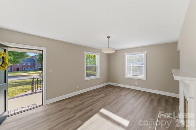 2405 Greenland Avenue, Charlotte, NC 28208