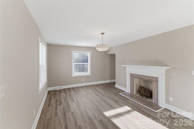 2405 Greenland Avenue, Charlotte, NC 28208