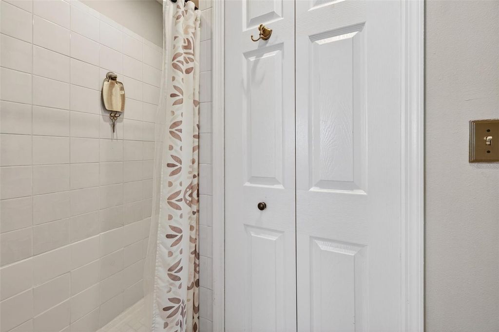 Image 31 of property listing at 5102 COCOPLUM AVENUE, Melbourne, FL 32940