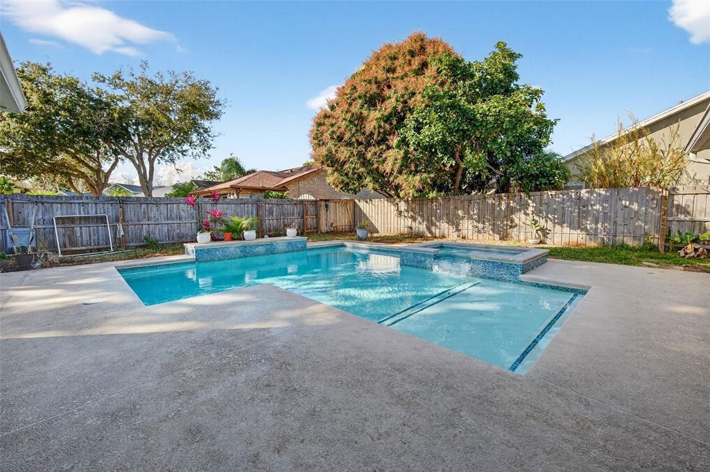 Image 44 of property listing at 5102 COCOPLUM AVENUE, Melbourne, FL 32940
