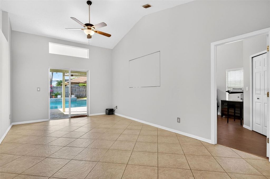 Image 8 of property listing at 5102 COCOPLUM AVENUE, Melbourne, FL 32940