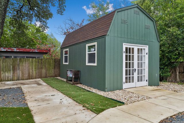 311 WARING DR, San Antonio, TX 78216