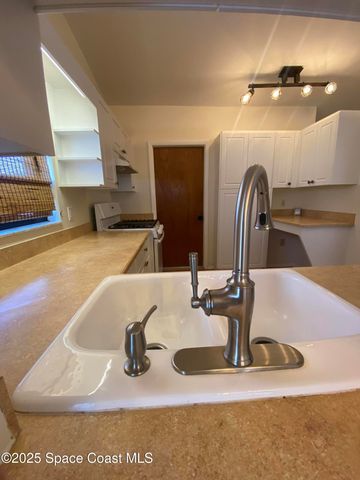 3694 Hardwood Court, Melbourne, FL 32935