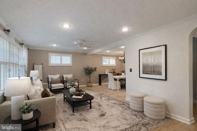 109 RIDGEFIELD RD, Lutherville Timonium, MD 21093