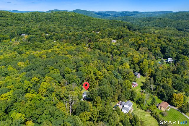 10 Strid Lane, New Milford, CT 06755