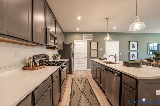 3727 Maze Runner Dr, Midlothian, VA 23112