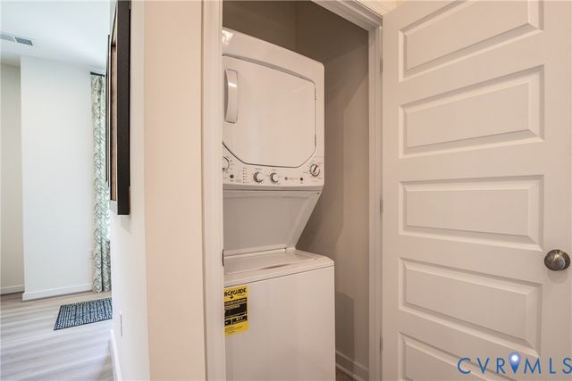 3727 Maze Runner Dr, Midlothian, VA 23112