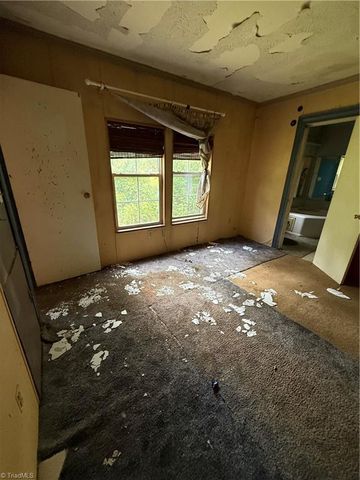 175 Clearview Street, Lexington, NC 27295