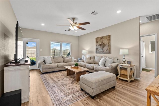 4314 Mulberry Sage Drive, Baytown, TX 77521