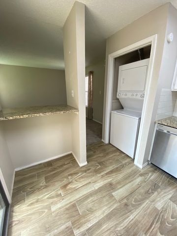 4748 Old Bent Tree Lane 1303, Dallas, TX 75287