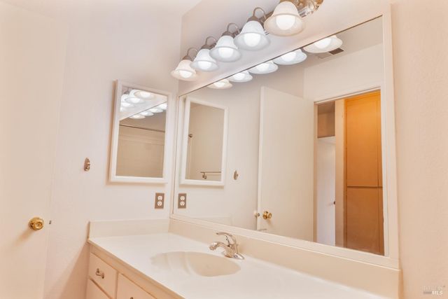 1337 Shea Ter, Vallejo, CA 94591