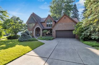 30 Alran Drive, Amherst, NY 14221