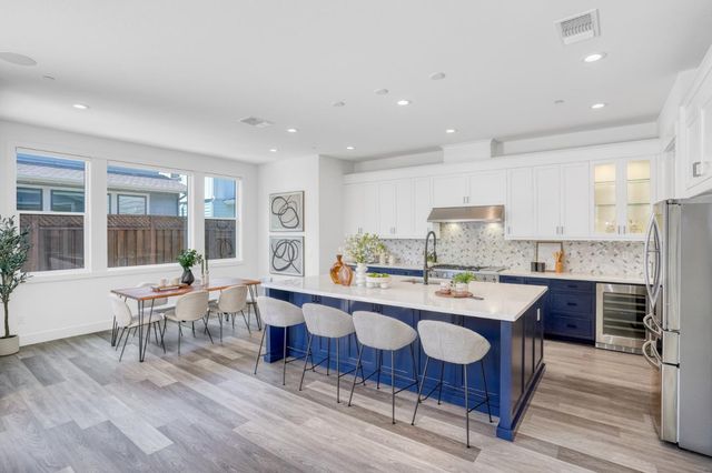721 Valonia Oak Terrace, Sunnyvale, CA 94086