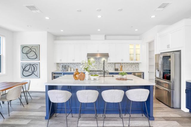 721 Valonia Oak Terrace, Sunnyvale, CA 94086