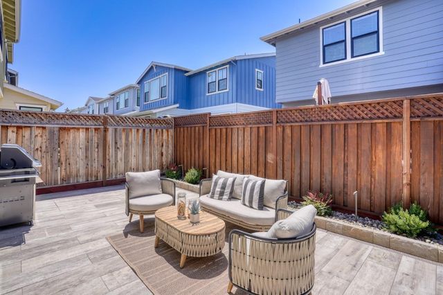 721 Valonia Oak Terrace, Sunnyvale, CA 94086