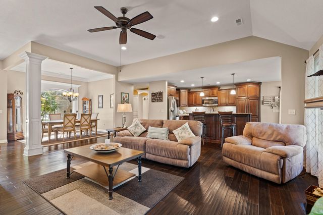 2702 RUTHERFORD DR, Columbia, MO 65201