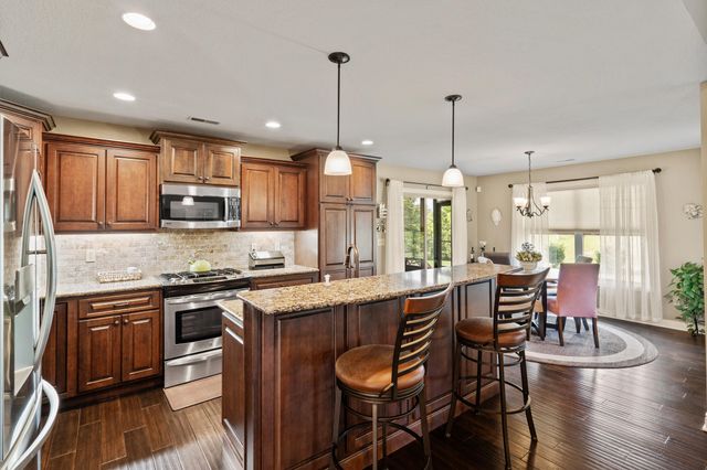 2702 RUTHERFORD DR, Columbia, MO 65201