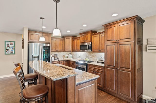 2702 RUTHERFORD DR, Columbia, MO 65201