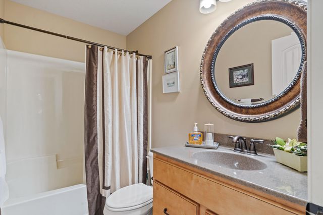 2702 RUTHERFORD DR, Columbia, MO 65201