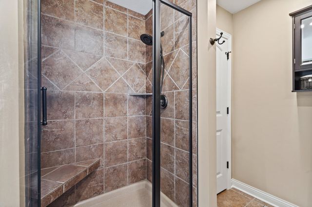 2702 RUTHERFORD DR, Columbia, MO 65201