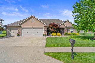 2702 RUTHERFORD DR, Columbia, MO 65201