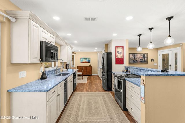 536 Ponderosa Street W, Melbourne, FL 32904