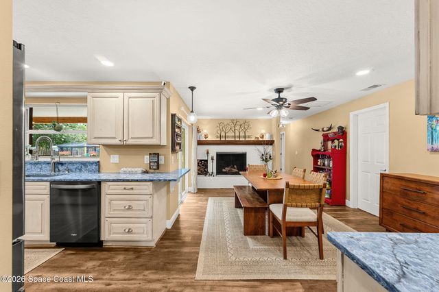 536 Ponderosa Street W, Melbourne, FL 32904