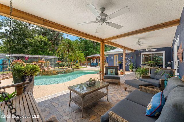 536 Ponderosa Street W, Melbourne, FL 32904