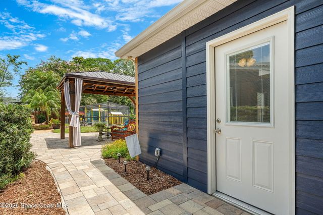 536 Ponderosa Street W, Melbourne, FL 32904