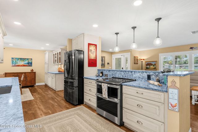 536 Ponderosa Street W, Melbourne, FL 32904