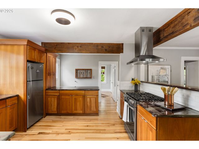 9210 N ALLEGHENY Ave, Portland, OR 97203