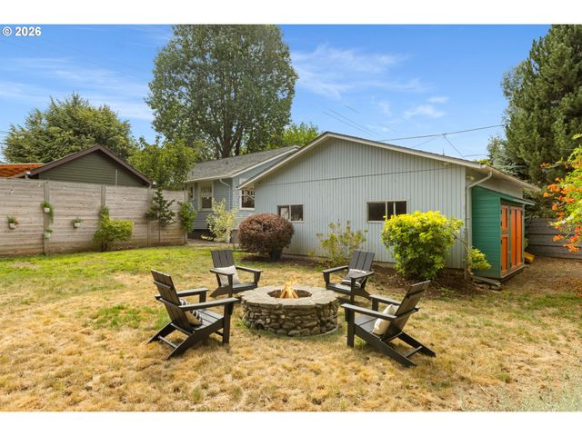 9210 N ALLEGHENY Ave, Portland, OR 97203