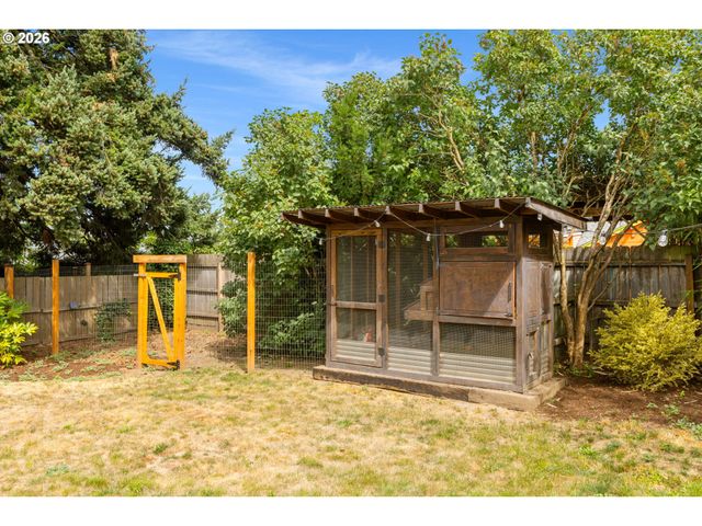 9210 N ALLEGHENY Ave, Portland, OR 97203