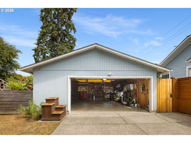 9210 N ALLEGHENY Ave, Portland, OR 97203