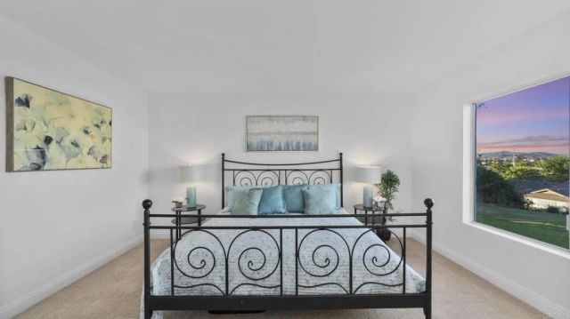1812 FAIRWAY Circle, San Marcos, CA 92078