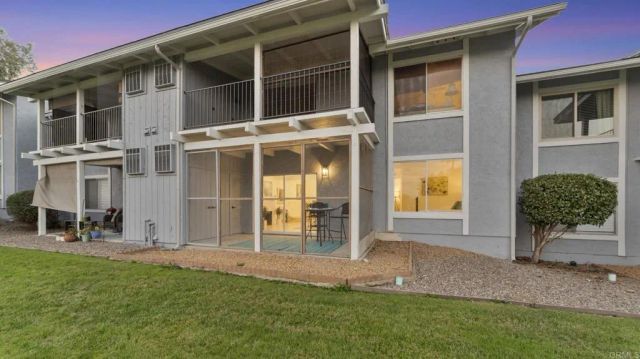 1812 FAIRWAY Circle, San Marcos, CA 92078