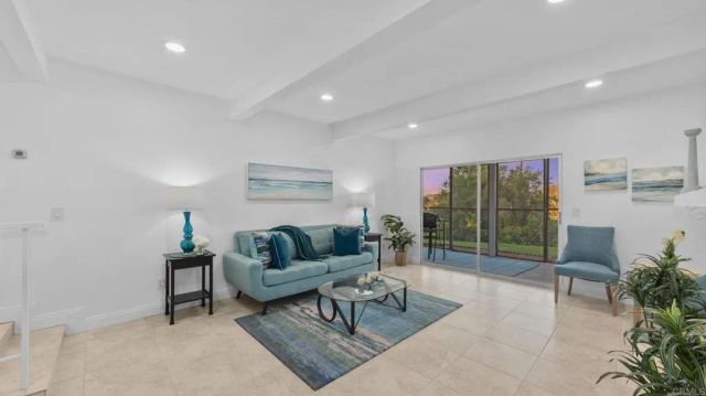1812 FAIRWAY Circle, San Marcos, CA 92078