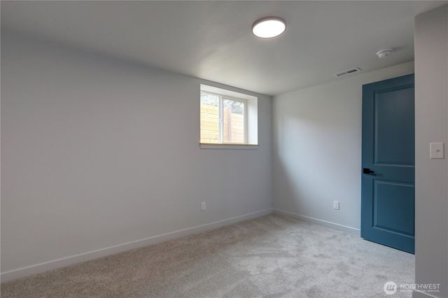 1324 N Hawthorne Street, Tacoma, WA 98406