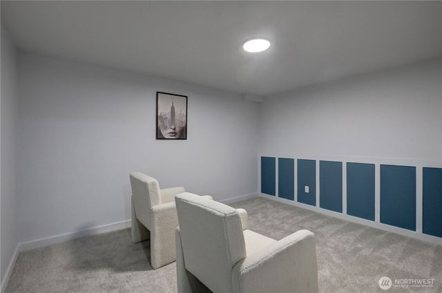 1324 N Hawthorne Street, Tacoma, WA 98406