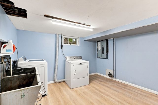 37 Highland Avenue, Leominster, MA 01453