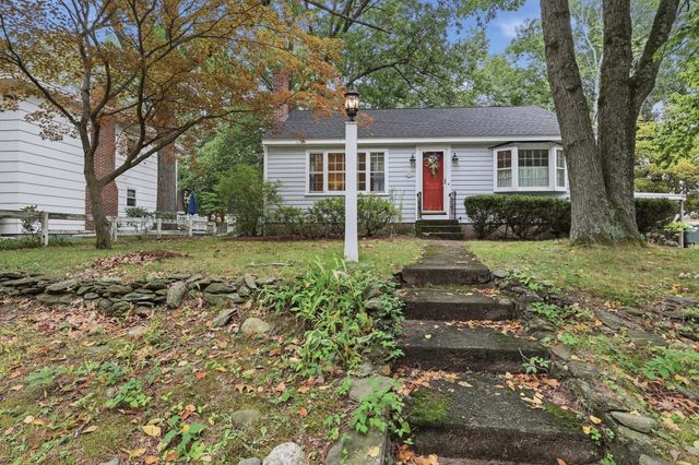 37 Highland Avenue, Leominster, MA 01453