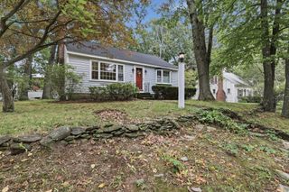 37 Highland Avenue, Leominster, MA 01453