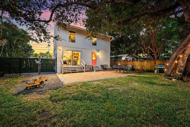 502 N Loxahatchee Drive, Jupiter, FL 33458