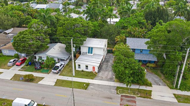 502 N Loxahatchee Drive, Jupiter, FL 33458