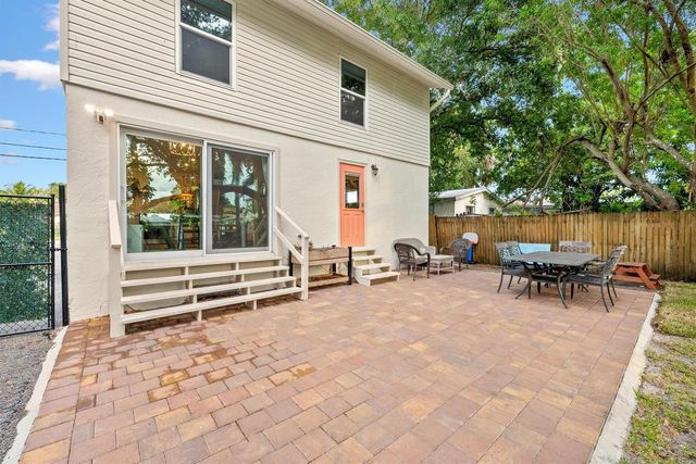 502 N Loxahatchee Drive, Jupiter, FL 33458