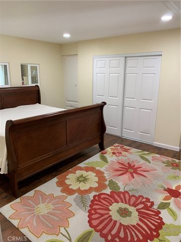 8975 Lawrence Welk 52, Escondido, CA 92026